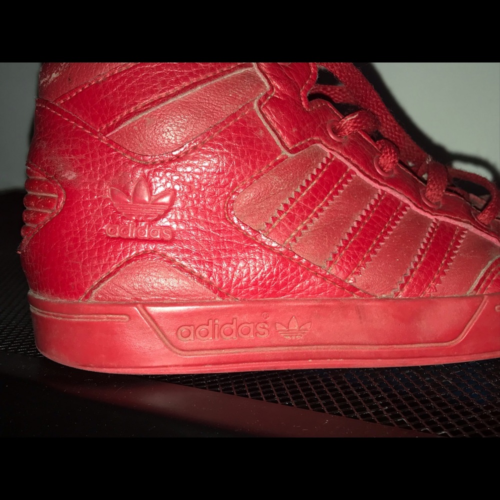 Adidas - Picture 2 of 2